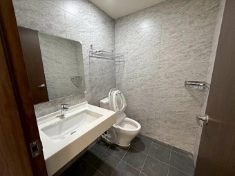 沛沛租🔅興仁夜市稀有兩房兩位有車位全新社區（第4張）