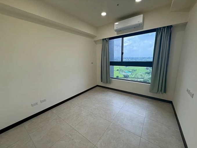 沛沛租🔅興仁夜市稀有兩房兩位有車位全新社區（第3張）