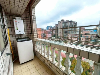 🏠 中正路生活圈｜名流城堡・優質三房出租（第2張）