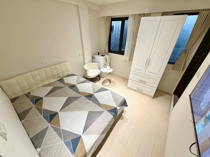 逢甲💕新💕大理石衛浴💕（第1張）