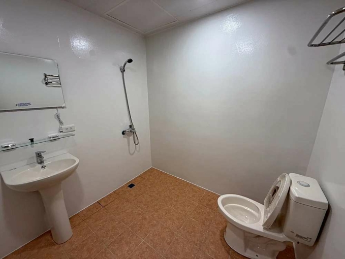 傑出租屋/全新台電,一層兩戶,陽台獨洗,可寵,補助 - Image 8