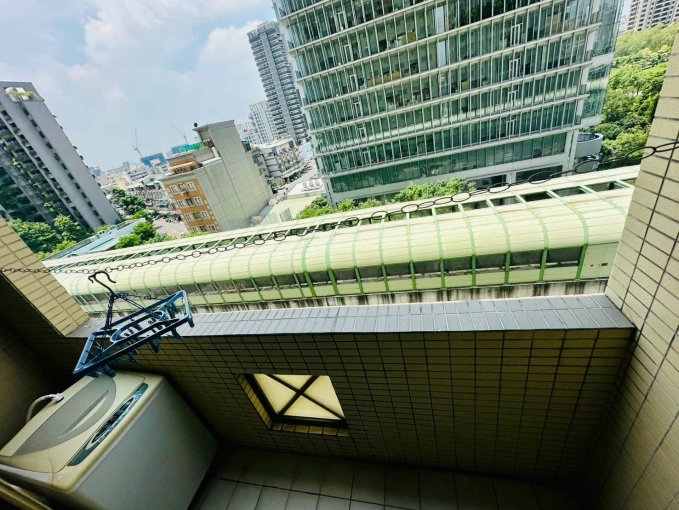 🍀龍歡喜質感套房🍀鬧中取靜生活便利🍀可雙租補🍀近文心捷運IKEA - Image 3