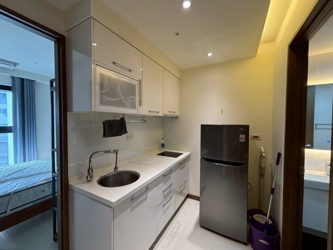 拎包入住台北晶麒漂亮裝潢兩房車位泳池電梯宅（第4張）