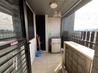 拎包入住台北晶麒漂亮裝潢兩房車位泳池電梯宅（第5張）