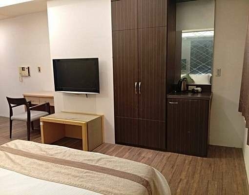 三多商圈【高雄85大樓】精緻獨立套房可租補（第7張）