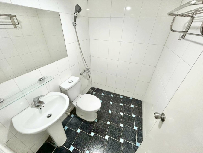 🔥北區小資首選🔥陽台獨洗🔥全新家電🔥走路新民（第7張）