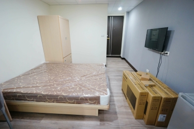 近古亭捷運~寧靜巷弄~空間寬敞~旁家樂福超市~（第4張）