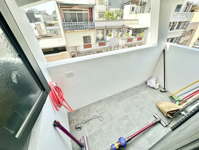 中清大套房🎋全新完工🎈採光佳🍀機能佳🅱︎ - Image 11