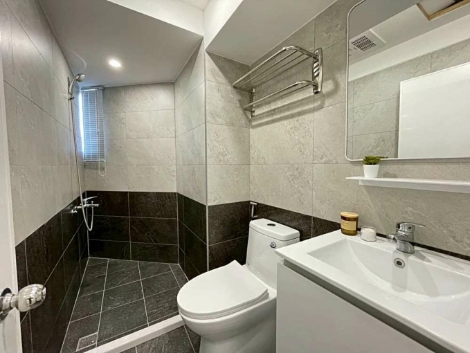 🍀全新釋出享優惠/天母國小/陽台套房/有代收包裹 - Image 4