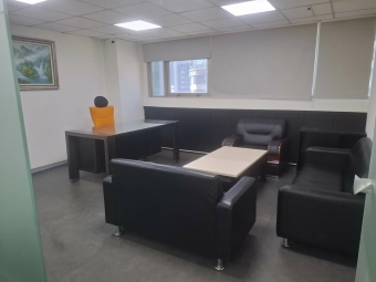 勞工公園獅甲捷運站旁辦公大樓（第9張）