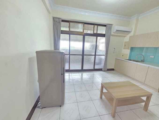 近勤益科大、大源商圈、中山商圈公寓(健身爬樓梯)四樓出租（第5張）