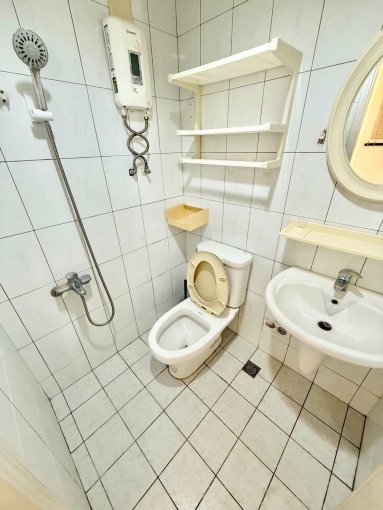 逢甲夜市旁電梯套房⭐台水台電⭐子母車⭐機車好停⭐可租補（第10張）