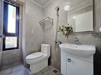 水湳中國醫✨超新質感電梯套房✨可租補✨陽台獨洗✨木地板（第8張）