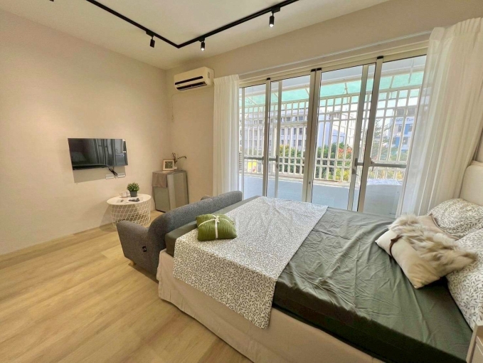 首月租金免租金💖送租金一個月 ❤️北區全新整理可雙租補可寵物陽台獨洗曬或凸窗曬採光精美爬樓梯套房（第1張）