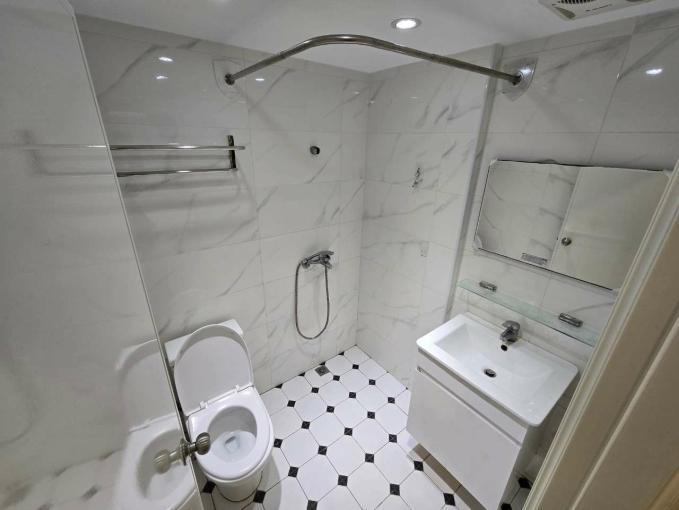 綠園道🎶租補✨陽台✨（第11張）