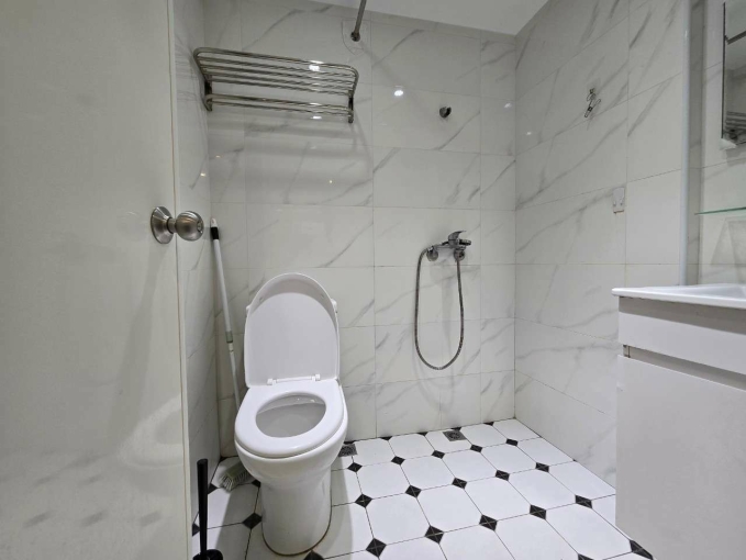 綠園道🎶租補✨陽台✨（第12張）