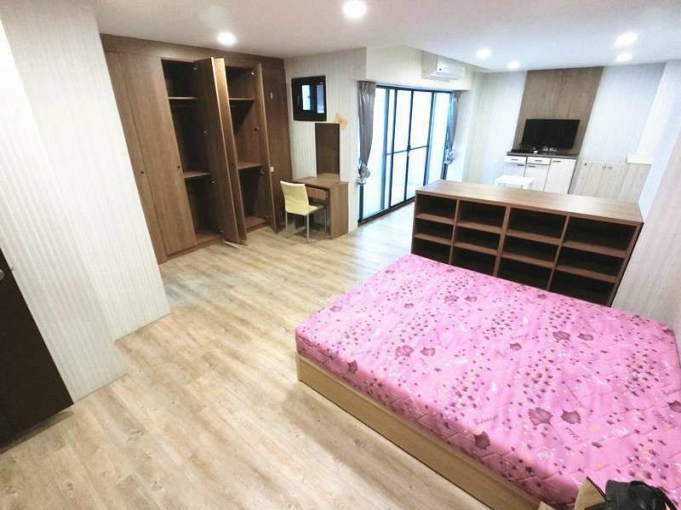 🧡請加賴🧡電梯美屋🧡近中國醫🧡陽台獨洗🧡代收包裹🧡機車位🧡秒殺速洽🧡（第3張）