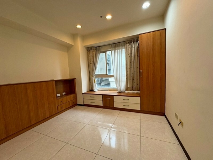 香榭堤景溫馨3+1房車~含管理費（第3張）