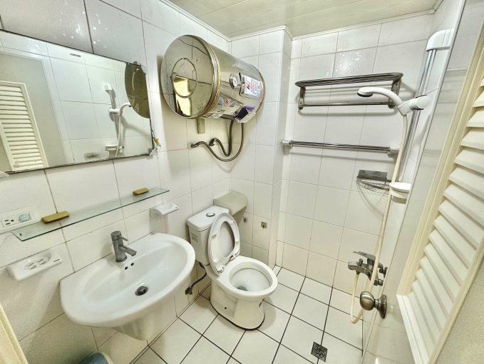 廷選好屋✨靜宜弘光中科東海🔥可租補雙租補✨管理員代收包裹🔥可短租 - Image 4