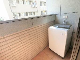 租補☆台電*流理台*沙發*陽台獨洗曬*採光佳*（第10張）