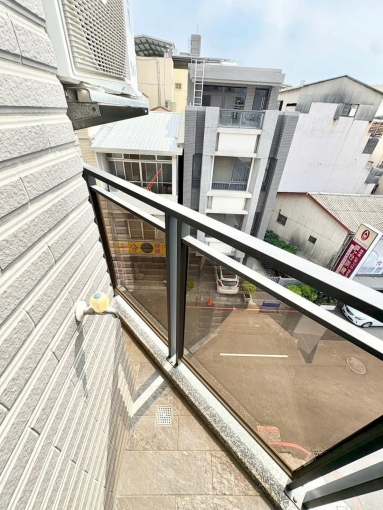 陽台獨洗✔️租屋補助✔️電梯✔️子母車✔️流理台（第4張）