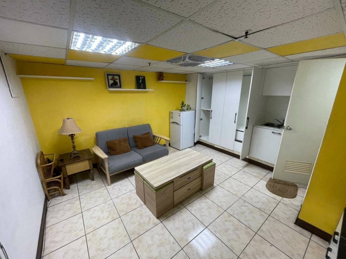 免仲介費!小資首選🚩樓中樓套房,交通便利 - Image 1