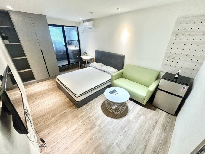 🧡請加賴🧡電梯可寵物🧡獨立洗脫烘🧡租屋補助🧡百萬裝潢🧡代收包裹🧡（第1張）