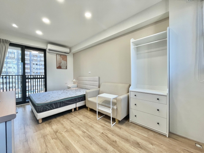 水湳愛買✨電梯✨衛浴乾溼分離✨(第1張)