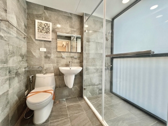 水湳愛買✨電梯✨衛浴乾溼分離✨（第7張）