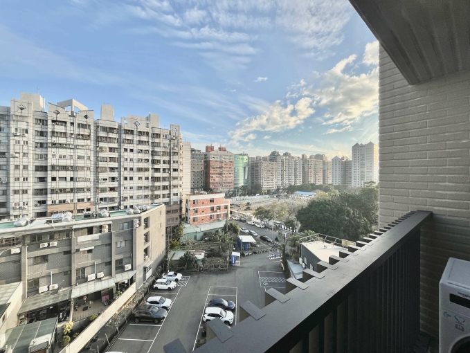 水湳愛買✨電梯✨衛浴乾溼分離✨(第12張)