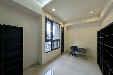 人本河岸大三房平車*獅子王（第11張）