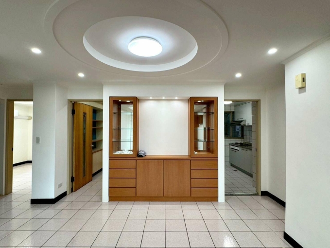 中正區.捷運東門站.可租補.電梯大樓.平坡車位可租.舒適大空間三房二廳（第4張）