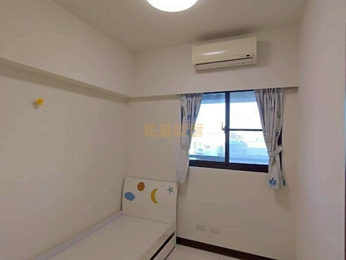 兆基社會住宅🏠東區近南紡太子文化三房*含車可租補（第4張）