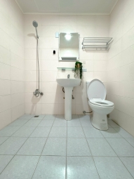 松竹捷運質感2房1廳1廚大陽台⭐合租及工作室首選⭐屋主自租 - Image 22