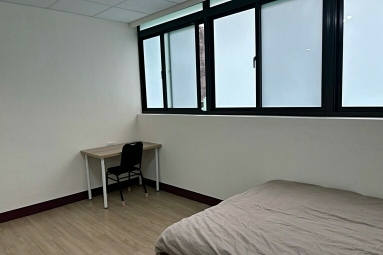 板新捷運❤️全新裝潢❤️邊間採光對外窗❤️埔墘市場（第2張）