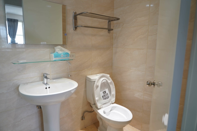 近江子翠捷運站,全新裝潢套房 - Image 5