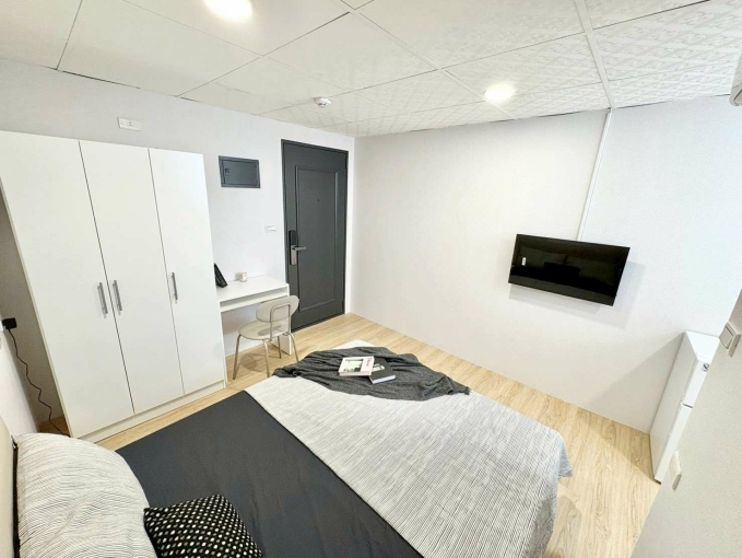 🧡請加賴🧡電梯美屋🧡稀有可寵🧡獨洗凸窗曬衣🧡全新裝潢🧡秒殺速洽🧡（第4張）