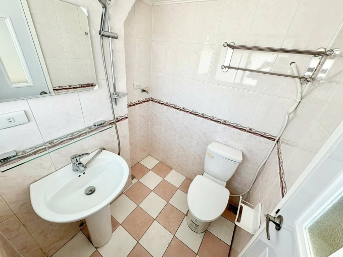 🧡請加賴🧡電梯美屋🧡稀有可寵🧡獨洗凸窗曬衣🧡全新裝潢🧡秒殺速洽🧡（第8張）