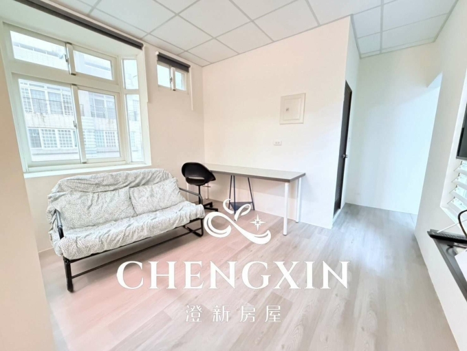 🎉金山街一房一廳/獨立洗衣機/獨立流理台可開伙/台電計費/室內機車位/衛浴乾濕分離🎉 - Image 2