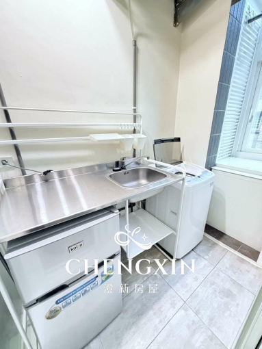 🎉金山街一房一廳/獨立洗衣機/獨立流理台可開伙/台電計費/室內機車位/衛浴乾濕分離🎉 - Image 8