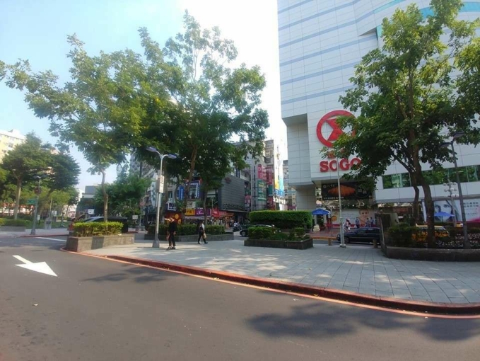 @@忠孝復興SOGO商圈旁*機能景觀套房(第15張)