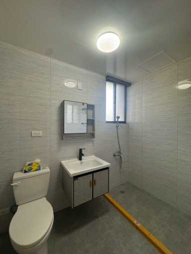 台貿一村💯全新裝修三房兩衛✅可寵採光通風機能極佳 - Image 9