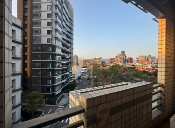 🏙信義區｜松山捷運1房1衛1陽台｜電梯宅🏡（第2張）