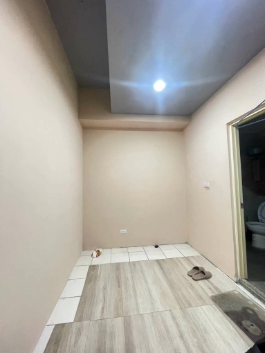 理想貴族樓店出租~含平車/空調/簡易裝潢（第8張）