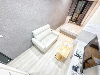 蓁心推薦💖北區推一下絕裂可租房屋補助可貓咪質感拉滿稀有格局衛浴沒有開窗有抽風陽台獨洗曬系統櫃傢俱全配爬樓梯套房（第1張）