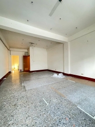 正南屯路透店1~3樓出租（第12張）