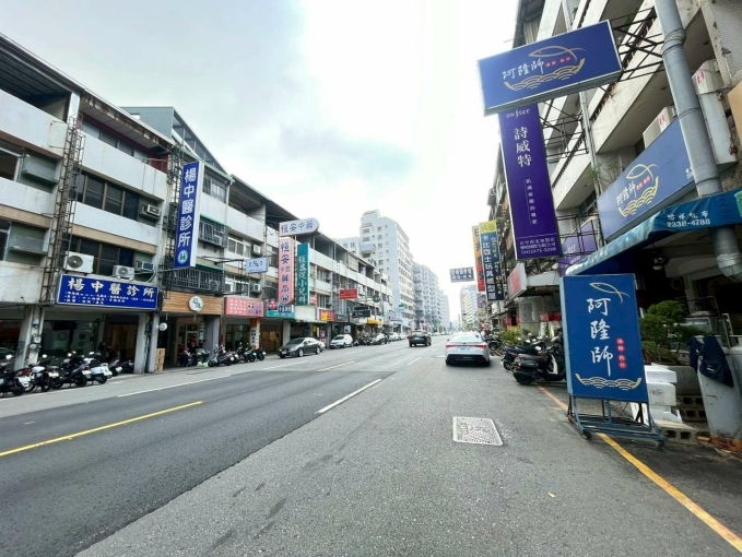 正南屯路透店1~3樓出租（第3張）