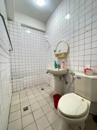 正南屯路透店1~3樓出租（第14張）