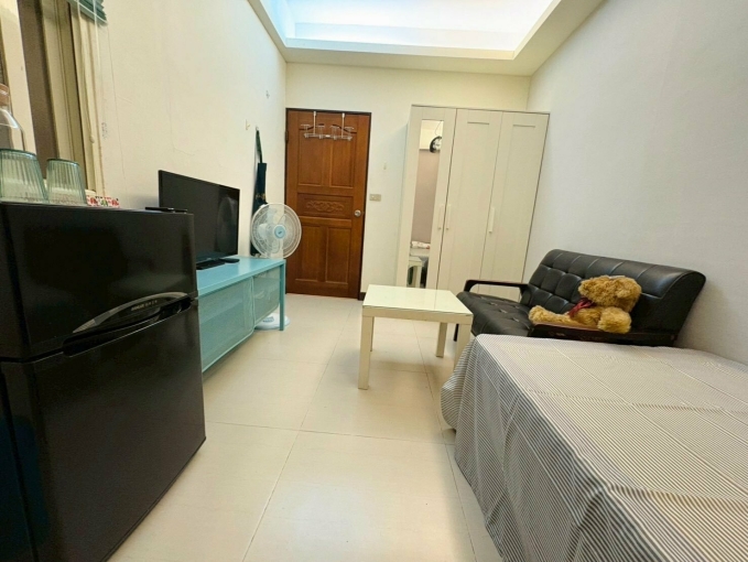 興大旁舒適大雅房、客廳廚房可開伙(第4張)