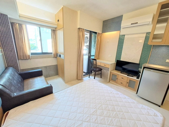 租補*大空間採光套房*收納佳*電梯*飲水機*子母車～°○○（第3張）